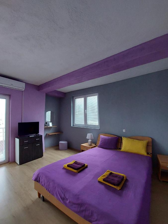 Ps Apartments - Peshtani Peštani Eksteriør billede
