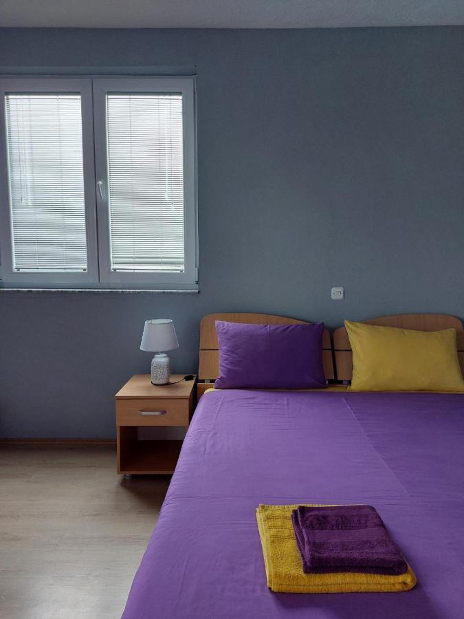 Ps Apartments - Peshtani Peštani Eksteriør billede
