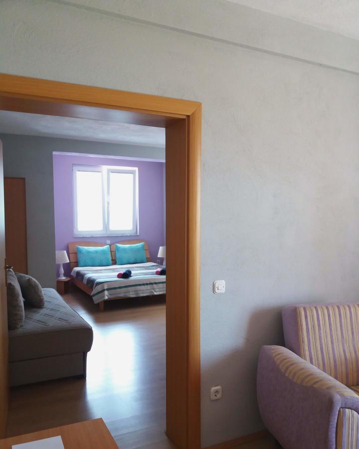 Ps Apartments - Peshtani Peštani Eksteriør billede